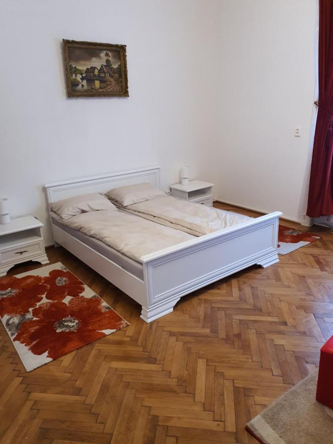 Apartament Enescu Timisoara Luaran gambar